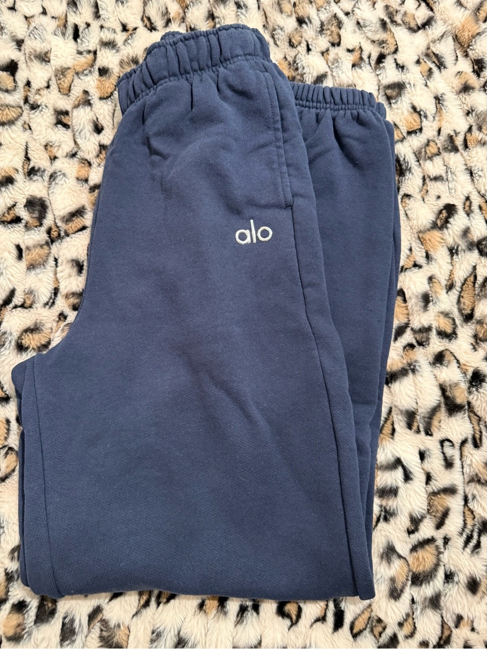 ALO Yoga XS Navy Sweat Joggers